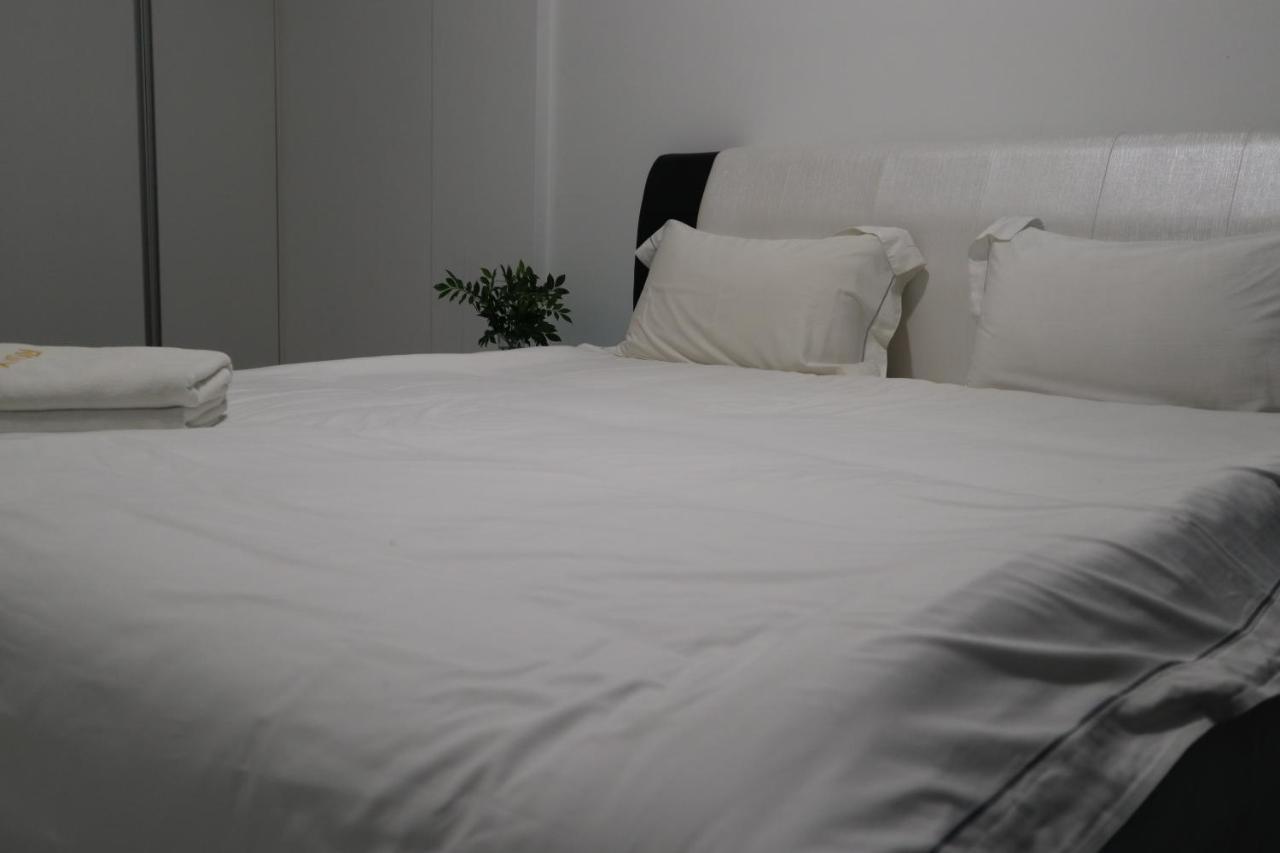 Zen66 @ Roxy Serviced Apartment クチン エクステリア 写真