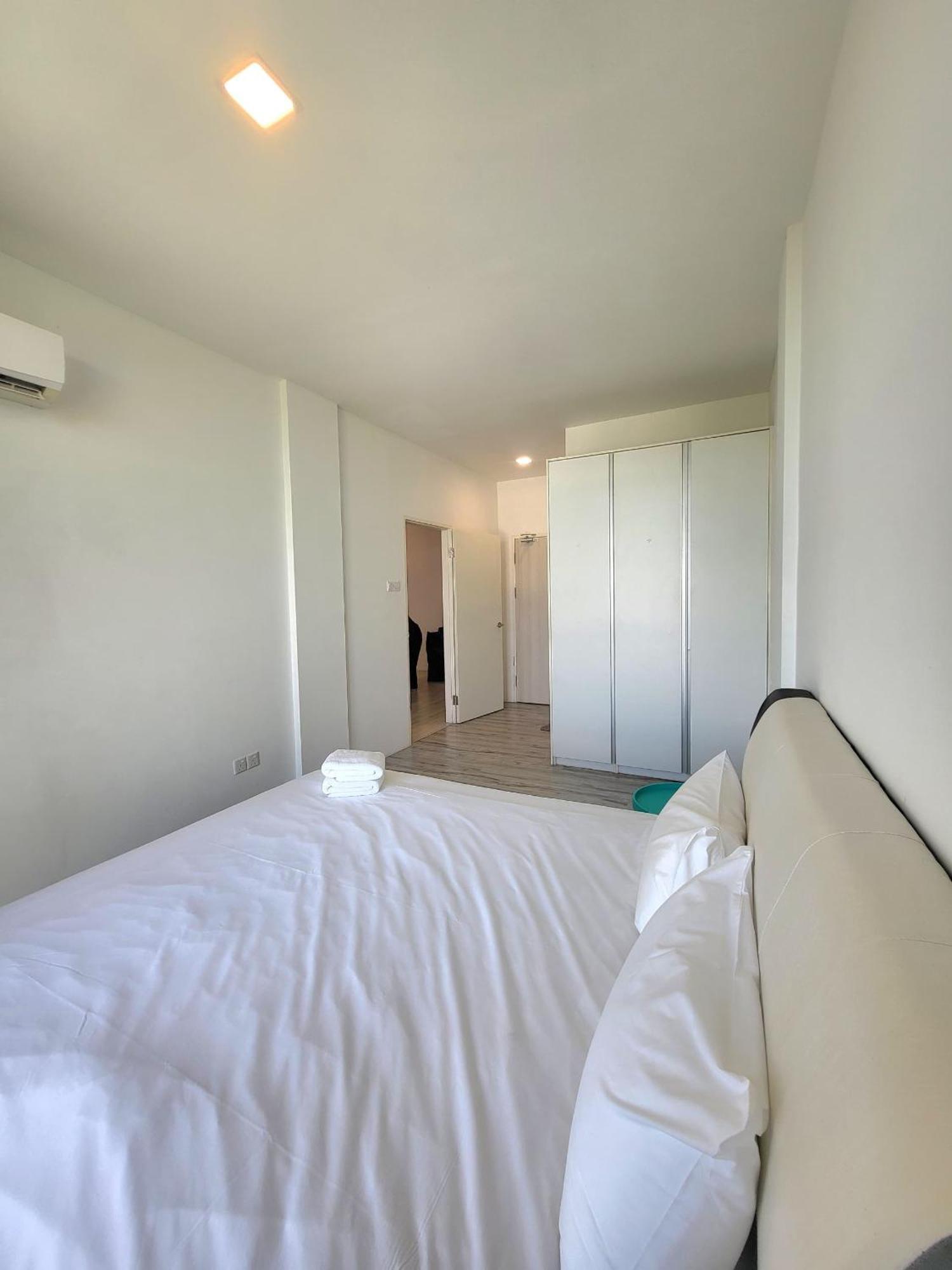 Zen66 @ Roxy Serviced Apartment クチン エクステリア 写真
